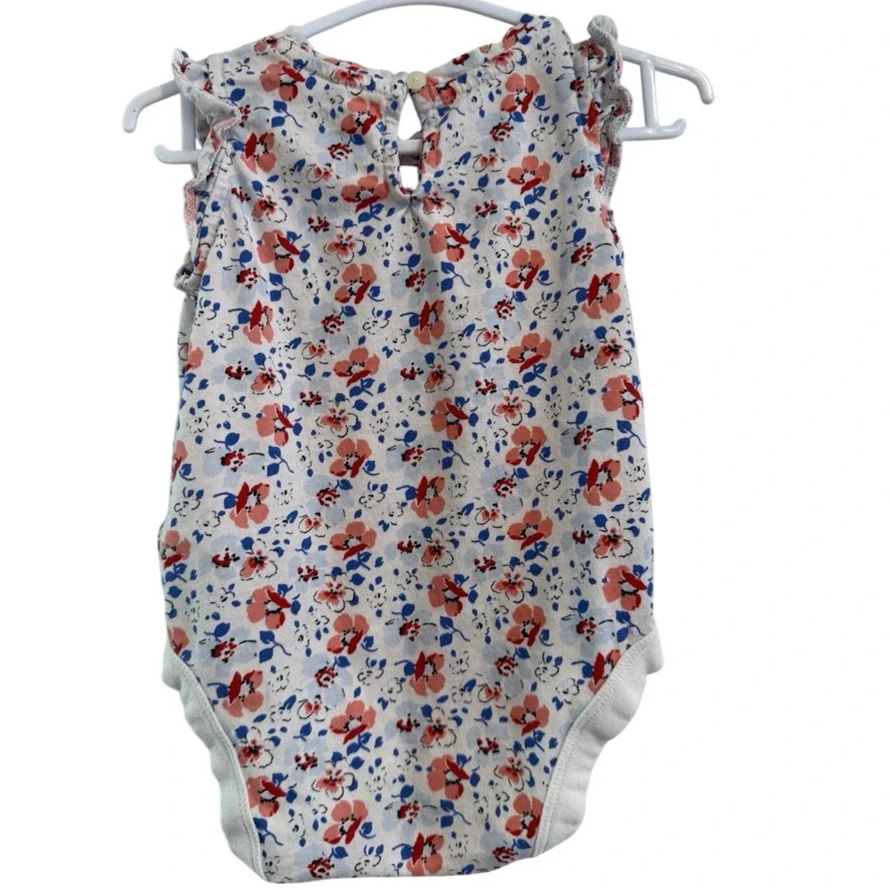BabyGap Floral Ruffle Sleeve Bodysuit One piece 3-6 Months Flower Dainty Girly